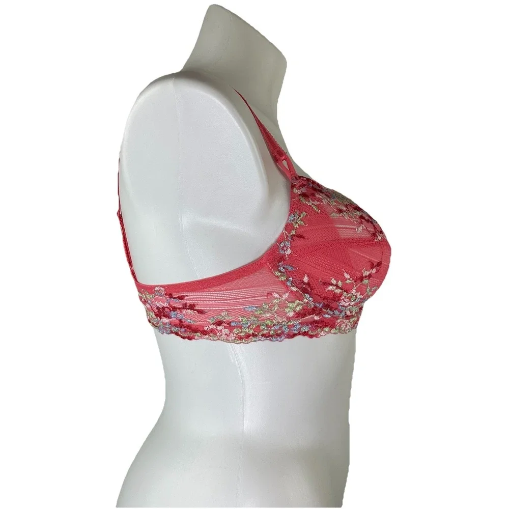 NWT Wacoal Embrace Lace Underwire Bra Hot Pink Multicolor Sexy 65191 Adjustable